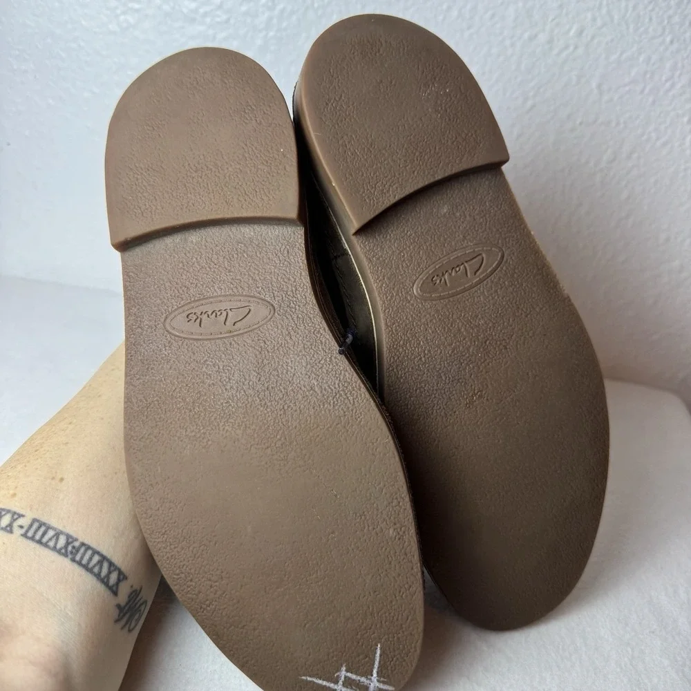 Clarks Bushacre Rand Chukka Boots Mens‎ 9 Suede Leather Gray Taupe Ankle Shoes